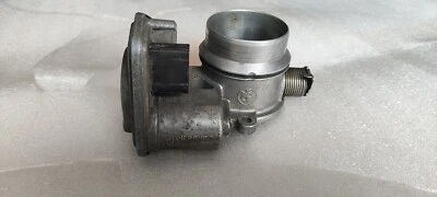 Válvula de corpo do acelerador diesel 2009-2013 BMW 7804384 X5 E70 E90 335d X5 35d M57 TB - Imagem 1 de 4