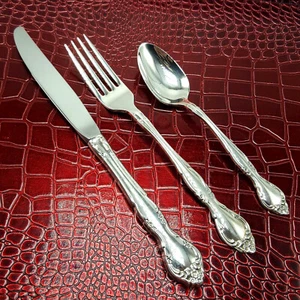 Vtg Oneida Community  AFFECTION  Silverplate 3 Pieces Knife Dinner Fork Teaspoon - Picture 1 of 5