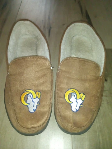 NFL Los Angeles Rams Men's Moccasin Slipper Tan Suede Leather Cotton Insulation Cover