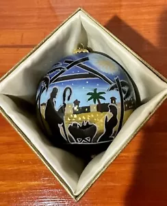 Pier 1 Ornament Nativity 2015 Hand Painted Li Bien Glass W/Box - Picture 1 of 3