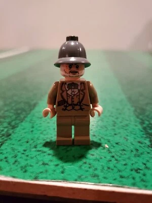 Lego Indiana Jones Henry Jones Sr Lego Minifigura Foto 1 de 2