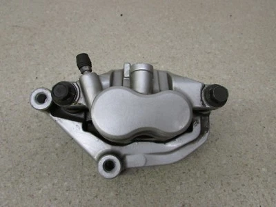 05-09 PINZA FRENO DELANTERO IZQUIERDO YAMAHA XVS1100 V-STAR 1100 LH 5KS-2580T-01-00 Foto 1 de 3