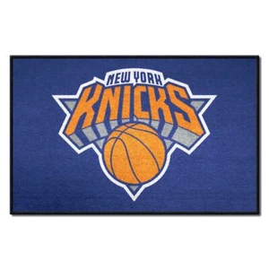 FANMATS 11918 New York Knicks Starter Mat Tappeto d'accento - 19 pollici x 30 pollici | Sport... - Foto 1 di 2