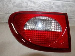 CHEVY CAVALIER 2000-2002 LH LEFT DRIVERS SIDE INNER TAILLIGHT -LID MOUNTED OEM - Bild 1 von 3