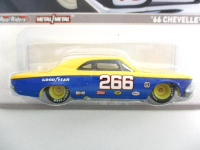 Hot Wheels Racing - Stock Car 2012 - Chevrolet Chevelle 1966 - pilotos reales Foto 1 de 4