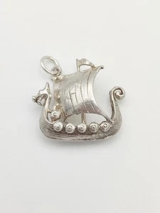 Vintage 925 Sterling Silber Wikinger Langschiff Charm Anhänger  - Bild 1 von 3