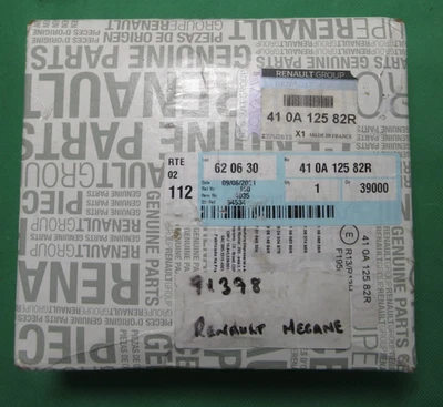 Genuine Renault Brake Pad Set Front 410A12582R Megane Scenic  Dacia — 第 1/2 张图片