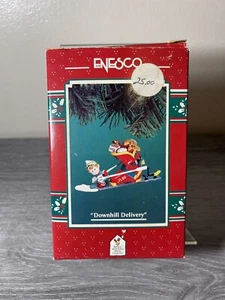 Enesco McDonalds Schatzkammer Weihnachtsschmuck, "Downhill Delivery" 1996 mit Box - Bild 1 von 2