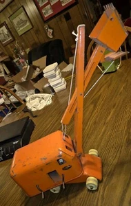 Vintage Wyandotte Pressed Steel Toy Steam Shovel/Crane Toy Truck - Picture 1 of 8