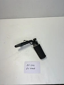 Kawasaki EL 252 EL250B Fußraste Vorne Rechts Fahrerfußraste - Bild 1 von 1