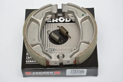 Ganasce Freno POSTERIORI per Honda CBF 150 dal 2005 / CG 150 CARGO dal 2004 Foto 1 de 3