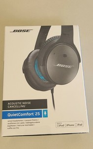 BOSE QuietComfort 25 Noise Canceling Headphones BRAND NEW ipod iphone 
