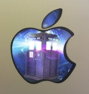 GLOWING DOCTOR WHO TARDIS Apple MacBook Pro Air Sticker Laptop DECAL 11-17in - Picture 1 of 3
