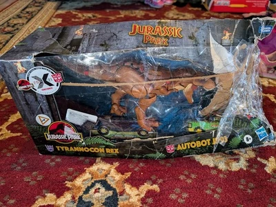 Transformers: Tyrannocon Rex & Autobot JP93 - Jurassic Park Mash Up Damaged Box - Image 1 of 4