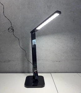 TaoTronics TT-DL01 LED Desk Lamp ~ Built-in USB Charging Port ~ Black - Picture 1 of 6