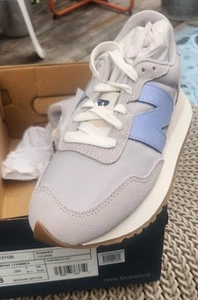 New Balance nib Running Course sneakers grey & baby blue sz 7B - Picture 1 of 5