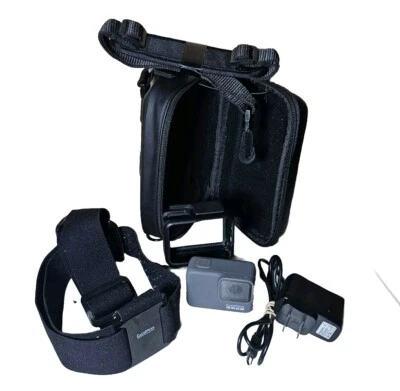 GoPro HERO7 Silver 2 inch 4K Waterproof Action Camera Zip Bag Head Mount Charger - Image 1 of 4