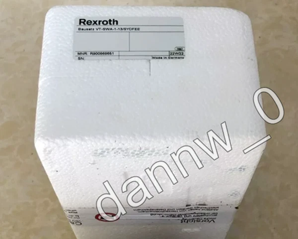 1PC New in box Rexroth R900868651 VT-SWA-1-1X/SYDFEE Angle sensor - Image 1 of 1