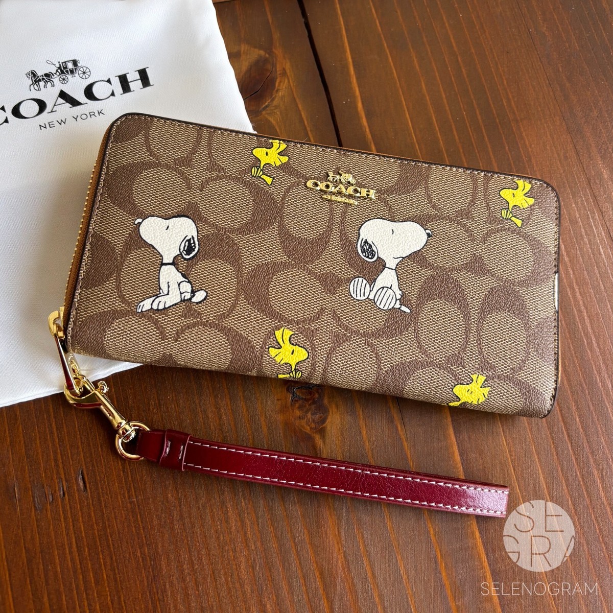 Coach X Peanuts Long Zip Around Wallet With Snoopy Woodstock