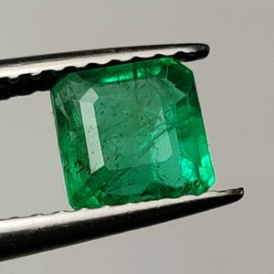 Certified 0.86 CT - Natural Zambian Emerald Fine Luster Gem Octagon Shape - 270 - Picture 1 of 2