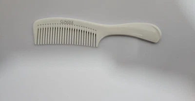 Vintage Clinique Plastic Comb with Handle Wide Tooth Detangling Teasing White 9” - Image 1 of 4