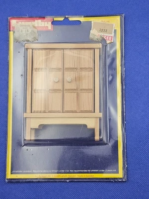 Mueble de muñeca vintage Lundby Suecia armario original NUEVO casa de muñecas Foto 1 de 4