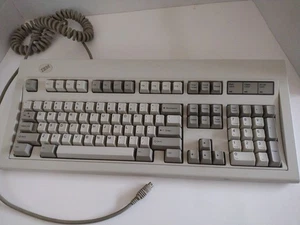 Vintage IBM Model M 1984 Mechanical Clicky Keyboard 1391401 w/ Cord Great Shape - Picture 1 of 4