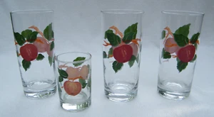Franciscan Apple Pattern Set of 4 Drinking Glasses - Picture 1 of 3