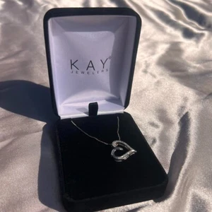 Kay Jewelers Diamond / Cubic Zirconia Heart Necklace - Picture 1 of 3
