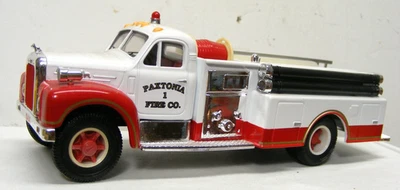 Bomba CORGI "B" Mack, Paxtonia, Estado Nuevo, Sin caja Foto 1 de 2