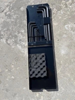 Bondhus MBLX13M 13 Piece Long Ball Ended Metric Hexagon Key Set 1.27-17mm #10989 - Image 1 of 4