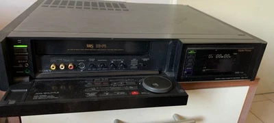 SONY SLV-777 VIDEOREGISTRATORE VHS 7 TESTINE STEREO Non Funzionante - Immagine 1 di 4