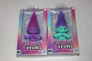 60th Anniversary Good Luck Trolls Konvolut 2 Figuren NEU Hasbro grün lila - Bild 1 von 3
