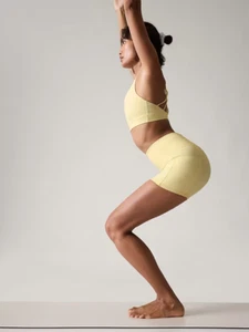 Athleta L LARGE Salutation Stash High Rise 5" Short, Glow Yellow Workout Shorts - Picture 1 of 4