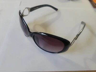 Gafas de sol Foster Grant estilo atrevido moda  Foto 1 de 4