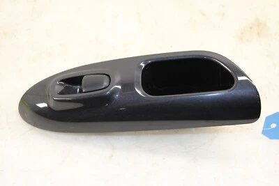 Interruptor/bisel ventana trasera derecha Nissan Juke Nismo RS 2014-2017 OEM HY67 Foto 1 de 4