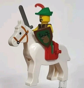 LEGO CASTLE DARK FOREST FORESTMAN 1 MINIFIGURE cas004 USED 6079 w/HORSE & SHIELD - Picture 1 of 3
