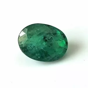 Faceted Green Emerald 3.75 Carat Natural Zambian Oval Shape Gemstone 11.6X8.6 mm - Picture 1 of 5