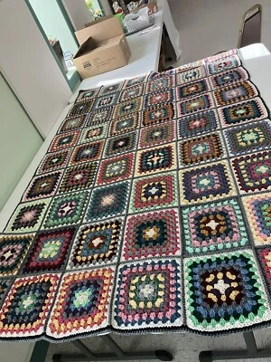 Pride Afghan Done Subtly Foto 1 de 4