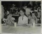 1935 Press Photo Sheila Watson, Wyndham Mooring and Chitita Forcosque children o