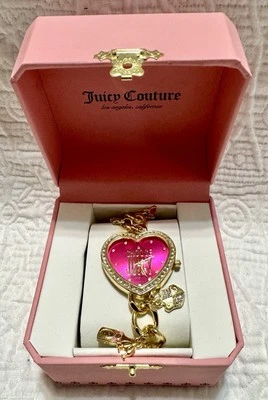 Reloj de cadena JUICY COUTURE tono dorado en forma de corazón rosa colgante dijes pedrería Foto 1 de 4