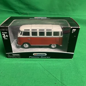 Maisto VW Volkswagen Bus Samba 1:40 Pull Back Red & White - Picture 1 of 3
