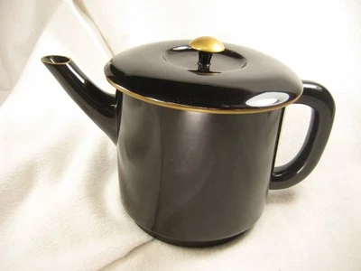 ANTIGUA IMAGEN JAPONESA DE AGUA CALIENTE YUTO LACA NEGRA DE LA ERA MEIJI (C.1890) Foto 1 de 4