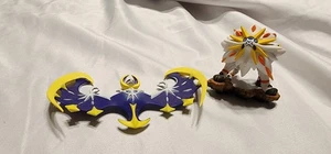 Pokémon TCG Promo Figuren Lunala & Solgaleo Sonne & Mond Legendaries - Bild 1 von 3
