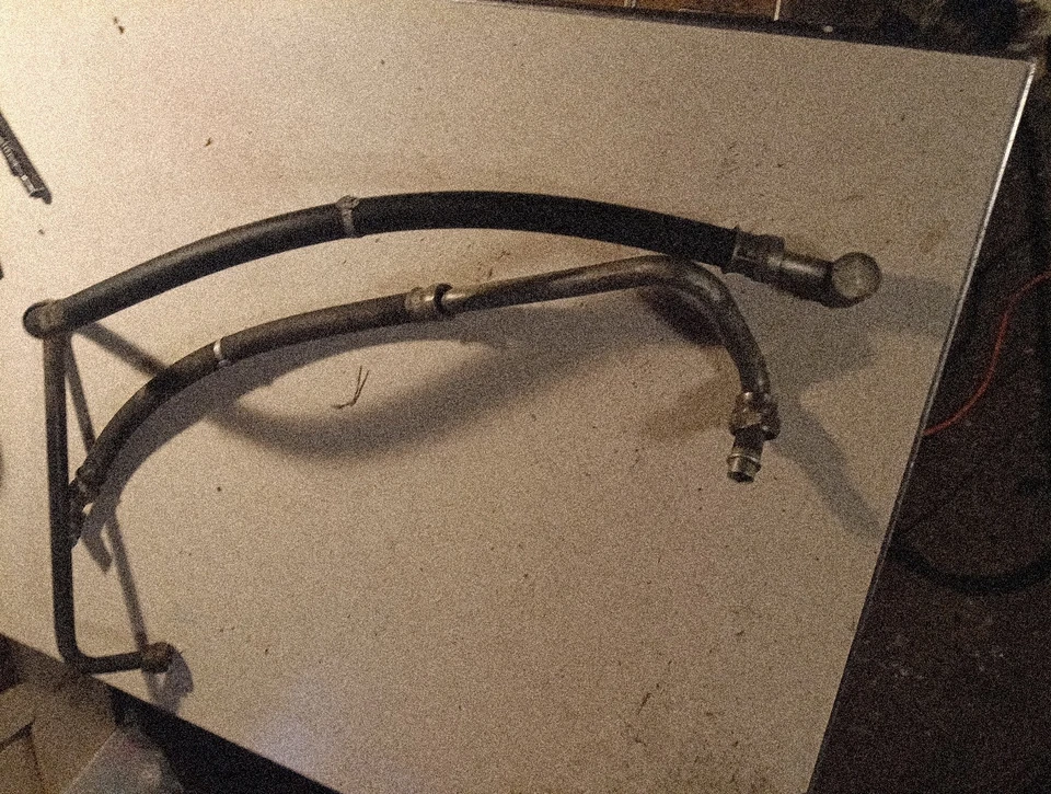 Jaguar Xj6 1984 líneas de refrigeración de dirección asistida OEM buen estado Foto 1 de 4