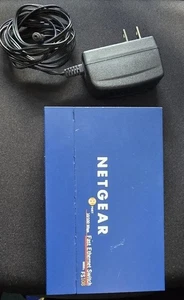Netgear FS108 8-Port Fast Ethernet Switch 10/100 Mbps mit Netzteil - getestet - Bild 1 von 4