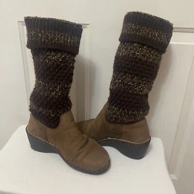Ugg Boots 8 Cresthaven Wedge Sweater Knit Brown Womens 2.5 Inch Heel - Image 1 of 4