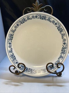 Vintage Corelle Old Town Blue 10 1/4" Dinner Plate Blue Onion - Picture 1 of 3