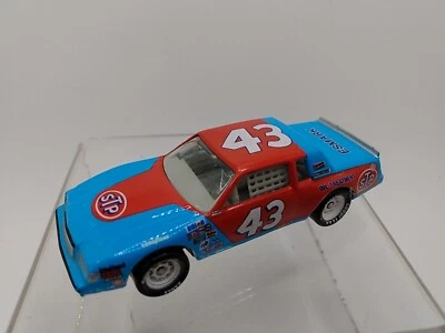 Buick Regal #43 2009 Winner's Circle 1/64 Richard Petty Heritage Collection 1981 Foto 1 de 4