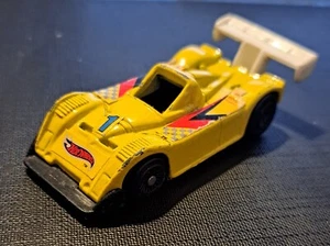 HOT WHEELS McDONALD'S 2001 GT Racer - Picture 1 of 4